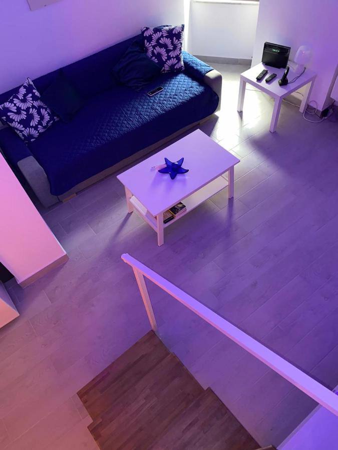 Casa Vacanza Le Ginestre Lägenhet Portici Exteriör bild