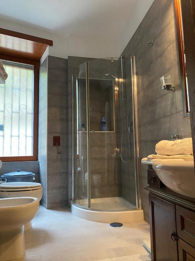 Casa Vacanza Le Ginestre Lägenhet Portici Exteriör bild