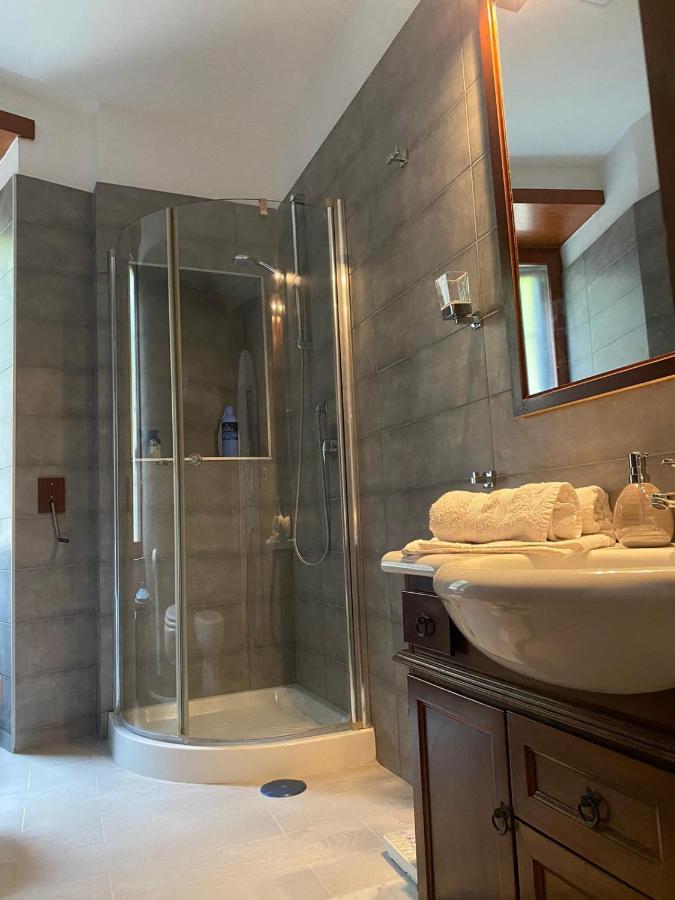 Casa Vacanza Le Ginestre Lägenhet Portici Exteriör bild