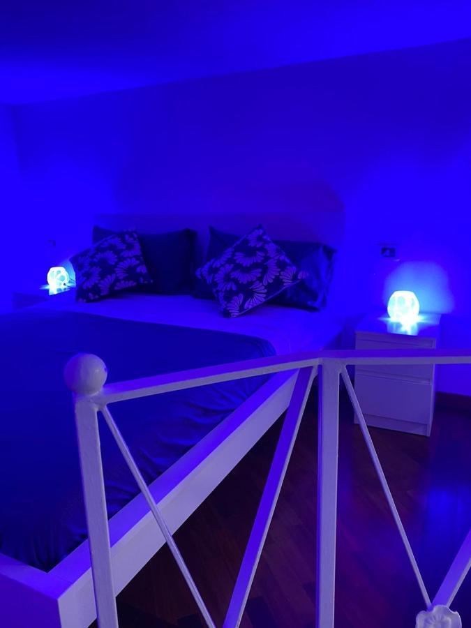 Casa Vacanza Le Ginestre Lägenhet Portici Exteriör bild
